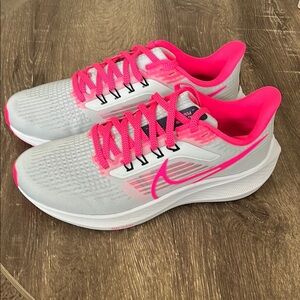 Nike Women's Pink and White Running Shoes
